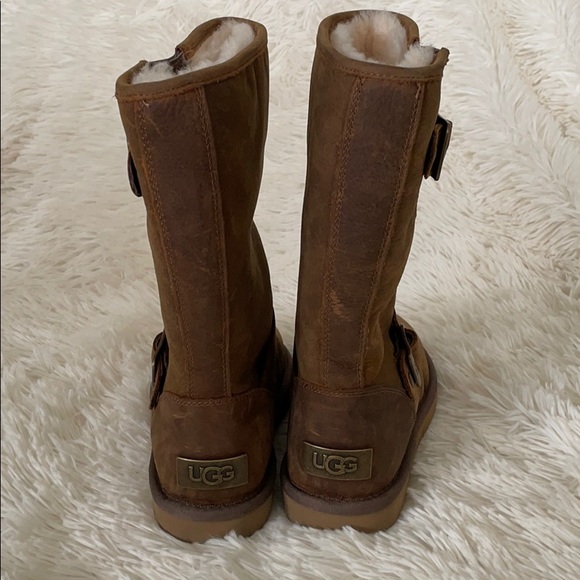 Ugg Sutter Brown Suede Leather Boots - Picture 3 of 8